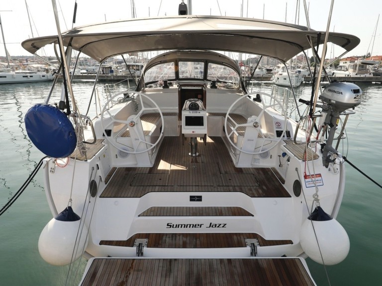 Sailboat for rent Biograd na Moru at the best price