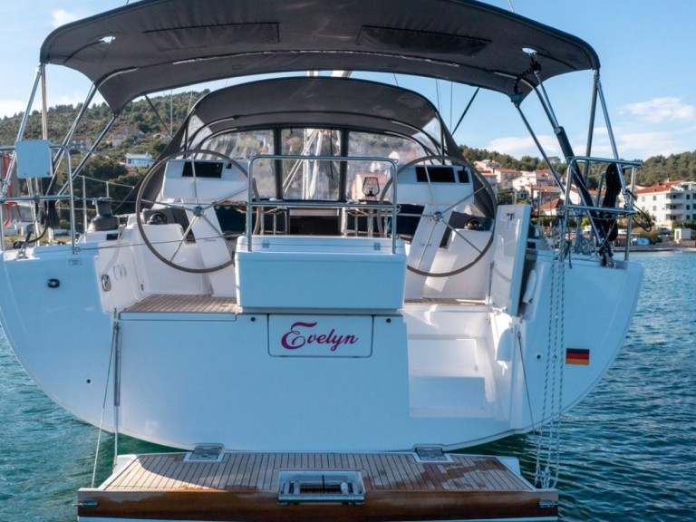 Sailboat rental with or without captain Hanse Seget Donji