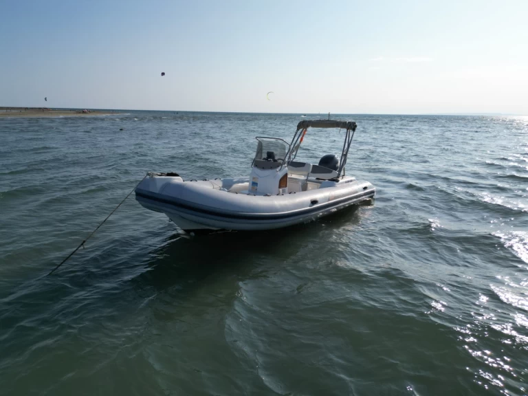 Rent a Yamaha FX SHO La Grande-Motte