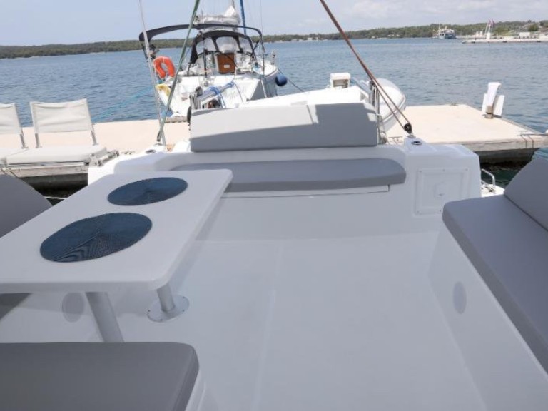 Rent a Excess Excess 11 Pula