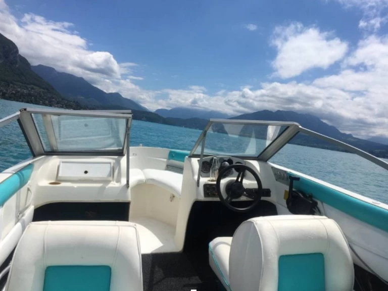 Yacht charter Annecy cheap AA160