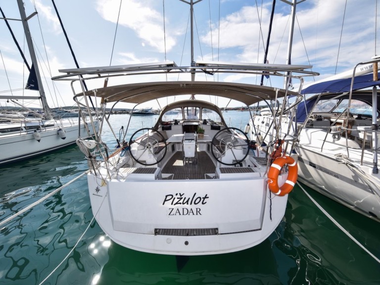 Sailboat rental in Sukošan - Jeanneau Sun Odyssey 449