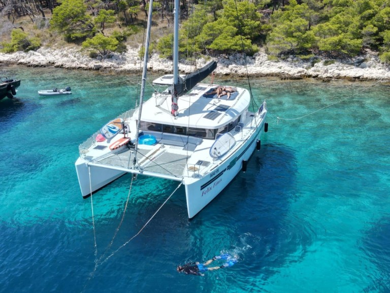 Catamaran rental in Zanzibar - Lagoon Lagoon 450 Sport Top