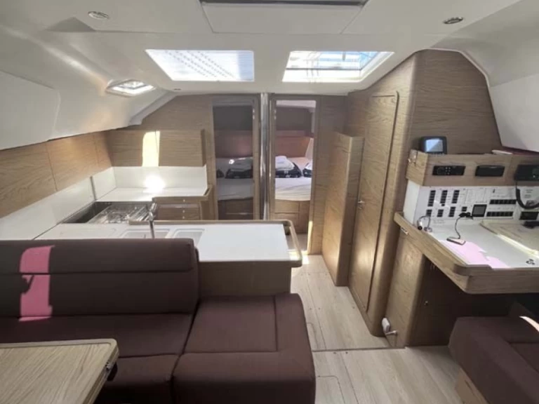 Boat rental Elan Impression 50 in Pula on Samboat