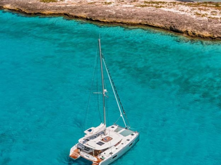Catamaran rental in Šibenik - Lagoon Lagoon 42