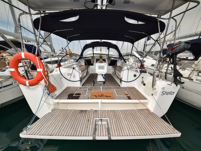Sailboat rental with or without captain Dufour Sukošan