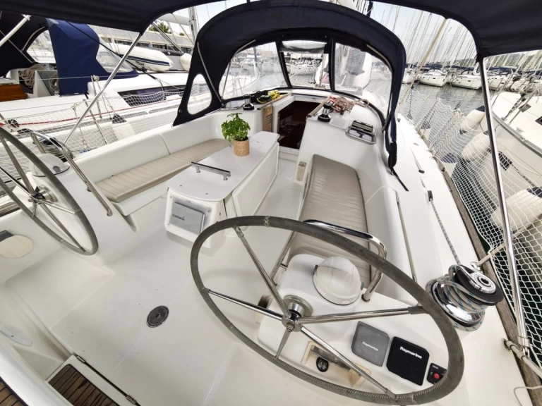 Sailboat for rent Sukošan at the best price