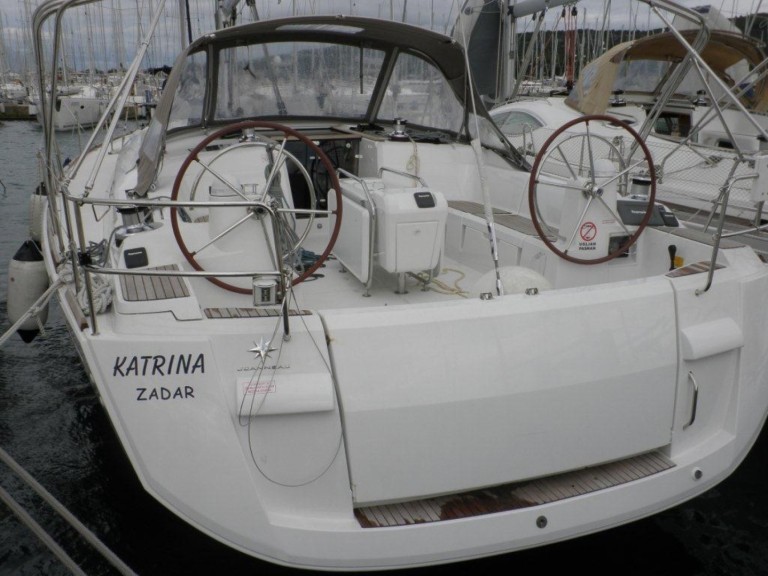 Sailboat for rent D-Marin Dalmacija Marina at the best price