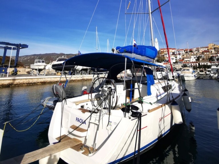 Boat rental Jeanneau Sun Odyssey 33i in Novi Vinodolski on Samboat