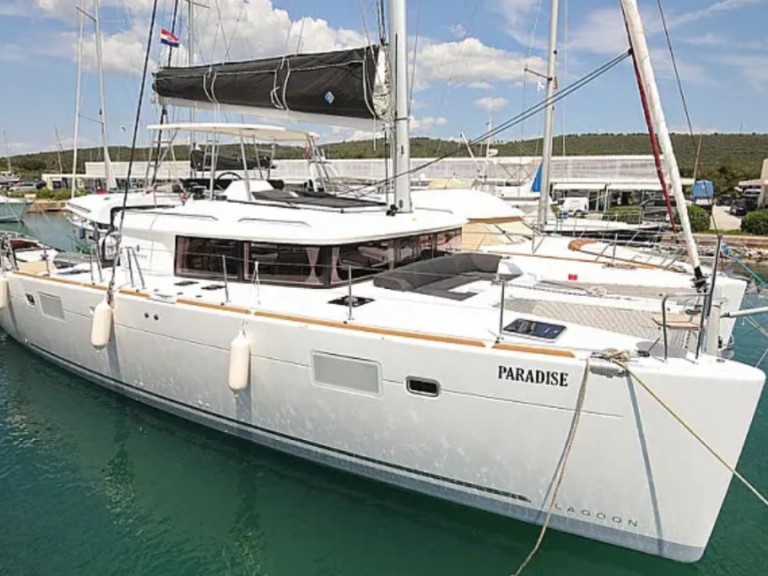 Bareboat Rental Catamaran Lagoon with a boat licence
