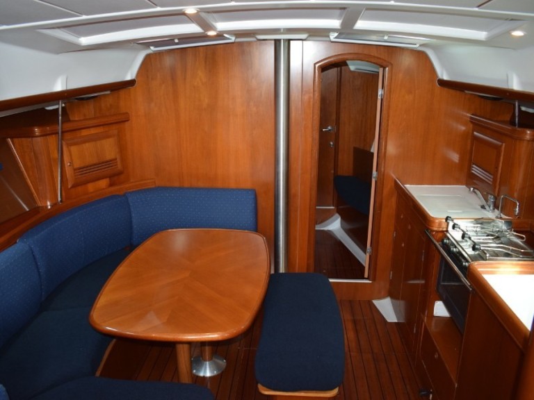 Bénéteau Oceanis 393 Clipper charter bareboat or skippered in  Carloforte