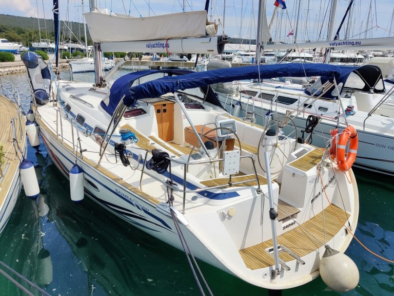 Yacht charter Sukošan cheap Cruiser 47