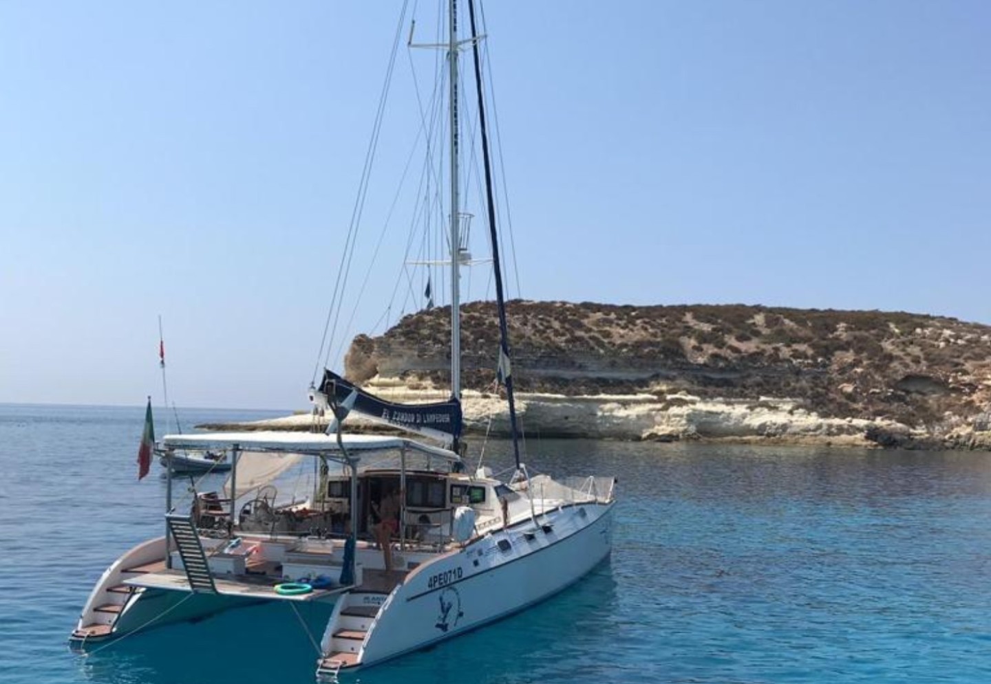 Rent a Catamaran Alliaura-Marine Privilege 48 in Lampedusa | SamBoat