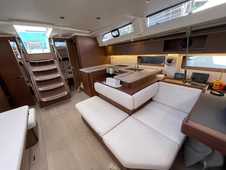 Bénéteau Oceanis 51.1 charter bareboat or captained in  Santa Cruz de Tenerife