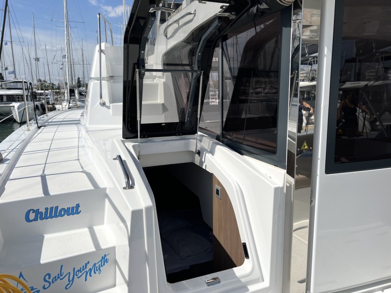 Bali Bali 4.6 charter bareboat or captained in  Alimos