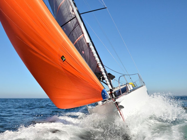 Rent a  RM 9.70 Port-Haliguen