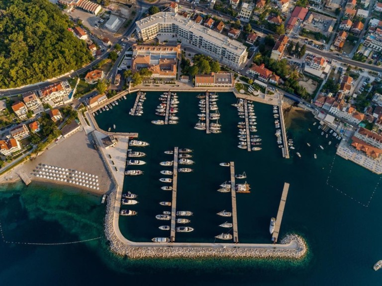 Sailboat rental with or without captain Bavaria Meljine