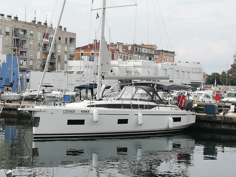 Sailboat for rent Zadar at the best price