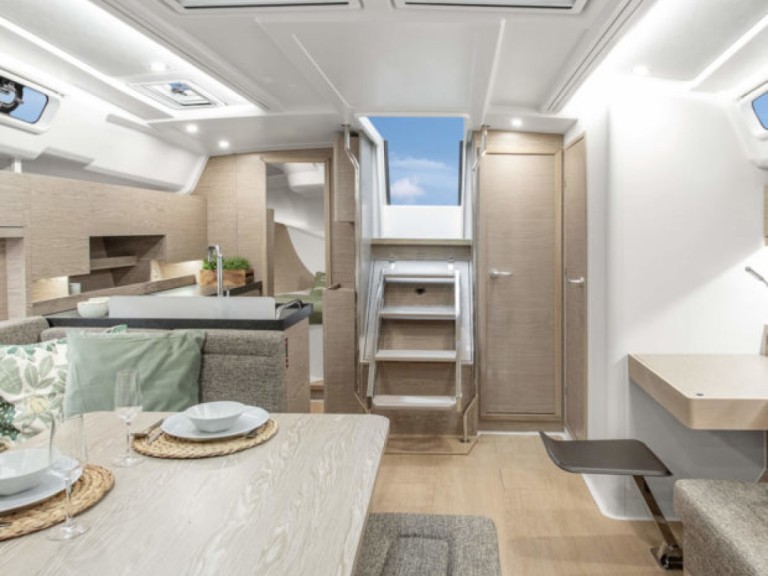 Boat rental Hanse Hanse 458 in Arzon on Samboat