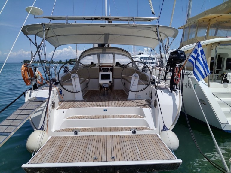 Sailboat for rent Gouvia at the best price