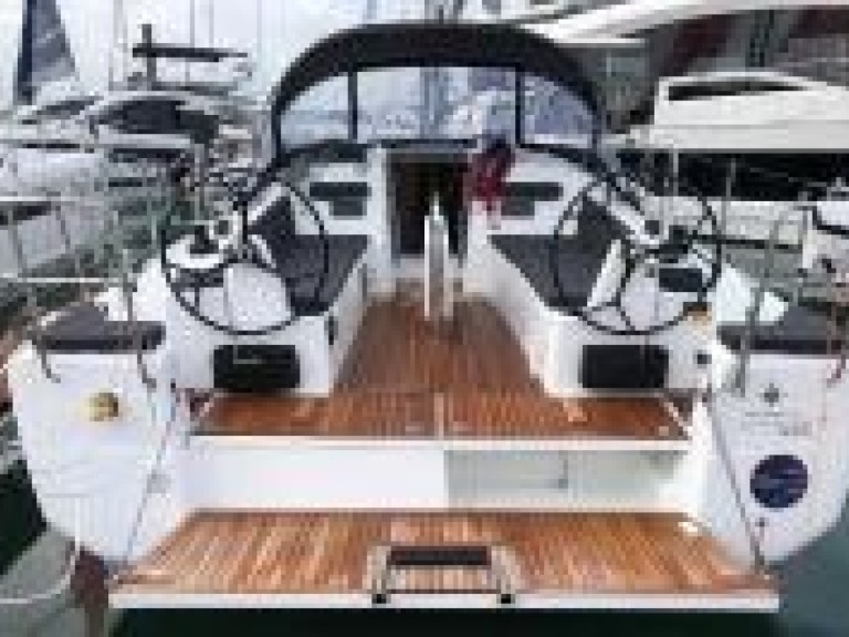 Bareboat Rental Sailboat Jeanneau with a boat licence