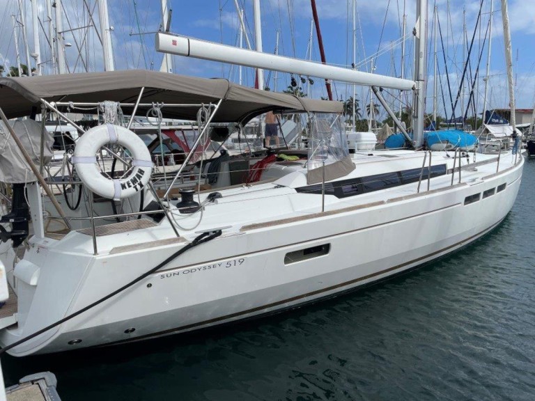 Yacht charter Road Town cheap Sun Odyssey 519