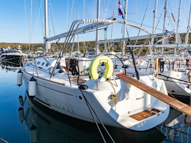 Yacht charter Punat cheap First 40.7