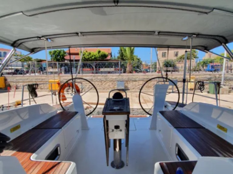 Boat rental Bavaria Cruiser 51 in Lefkáda on Samboat