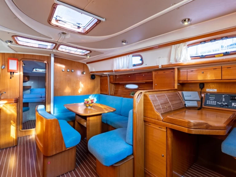 Yacht charter Punat cheap Bavaria 39 Cruiser
