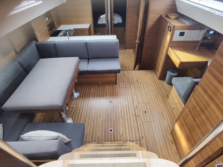 Sailboat rental in Punat - Elan Impression 50.1