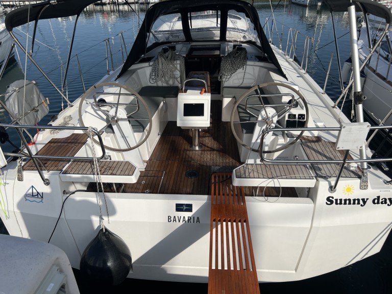 Sailboat rental in Punat - Bavaria Bavaria C38