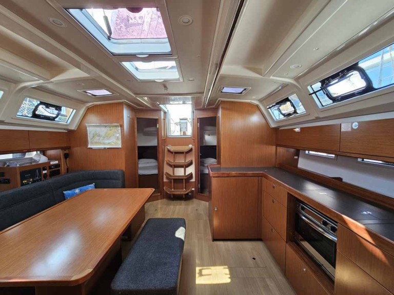 Yacht charter Punat cheap Cruiser 46