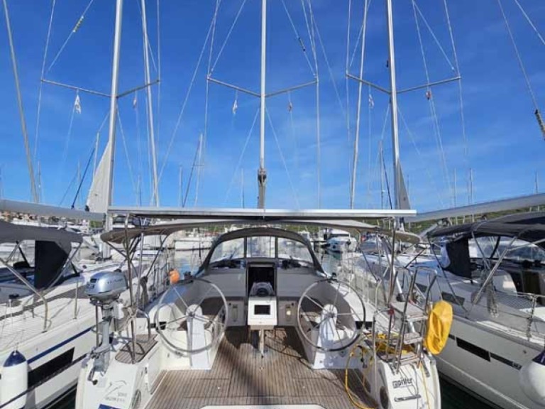 Boat rental Bavaria Cruiser 46 in Punat on Samboat