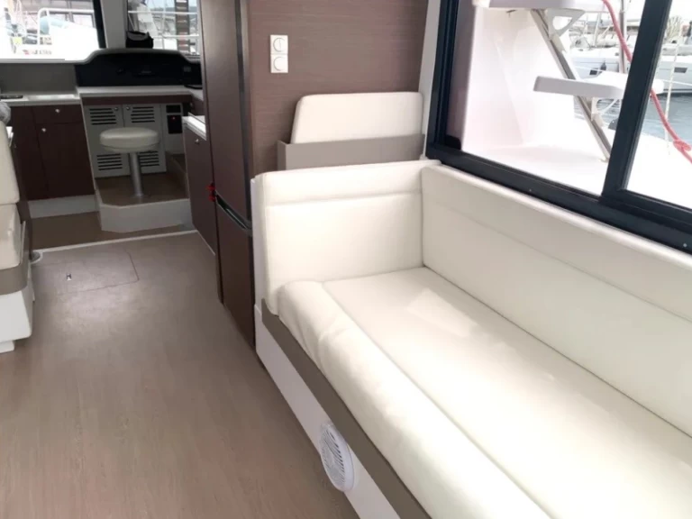 Yacht charter Lefkáda cheap Bali 4.1