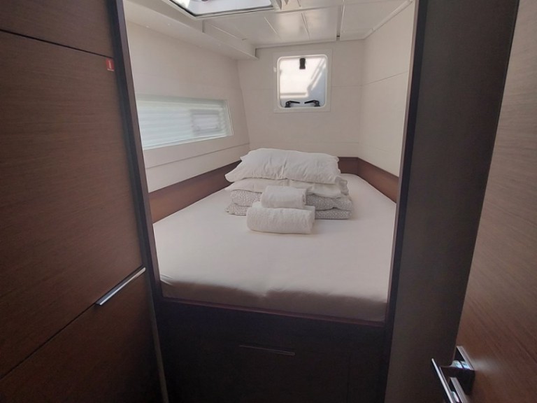 Boat rental Lagoon Lagoon 40 in Seget Donji on Samboat