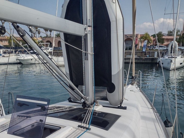 Sailboat rental with or without captain Dufour Furnari