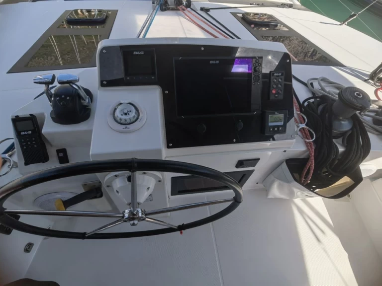 Catamaran rental in Komolac - Nautitech Nautitech 46 Fly