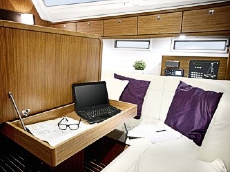 Sailboat rental in Saltsjö-duvnäs - Bavaria Cruiser 46