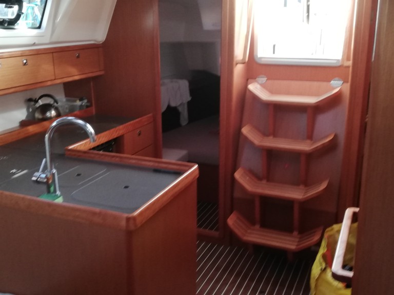 Bavaria Cruiser 37 charter bareboat or captained in  Göteborgs stad