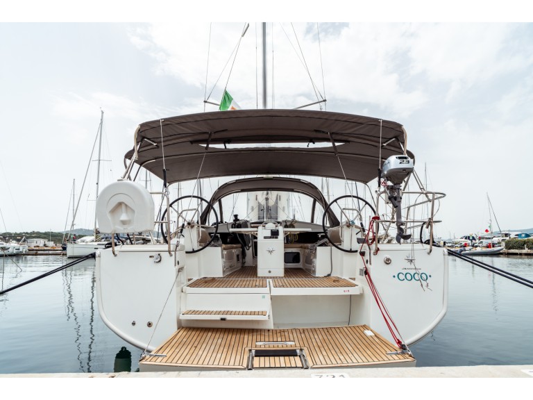 Jeanneau Sun Odyssey 440 in Olbia on SamBoat