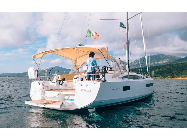 Jeanneau Sun Odyssey 490 in Olbia on SamBoat