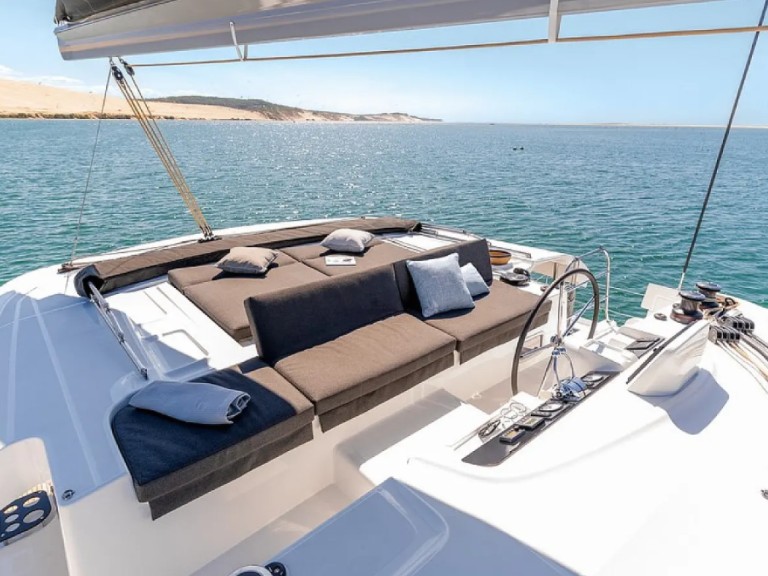 Catamaran rental in Kaštela - Lagoon Lagoon 46