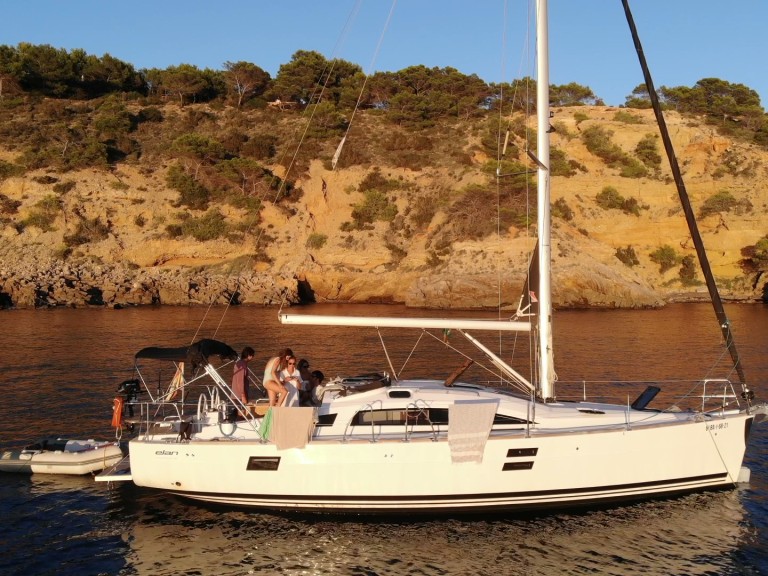 Yacht charter Ibiza Magna cheap Impression 40.1