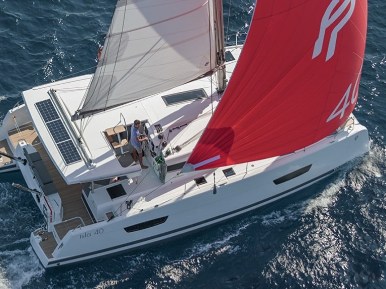 Catamaran rental with or without captain Fountaine Pajot Jolly Harbour