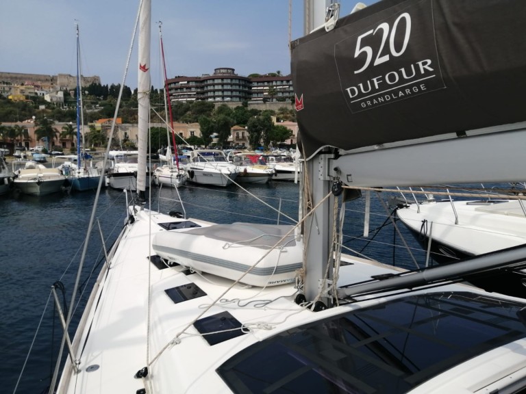 Dufour Dufour 520 Grand Large in Poseidon Marina on SamBoat