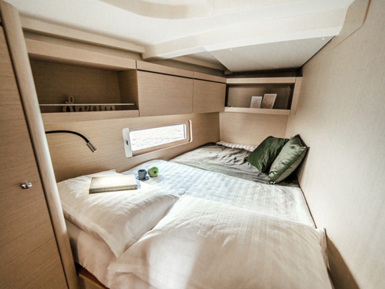 Sailboat rental in Šibenik - Bénéteau Oceanis 46.1