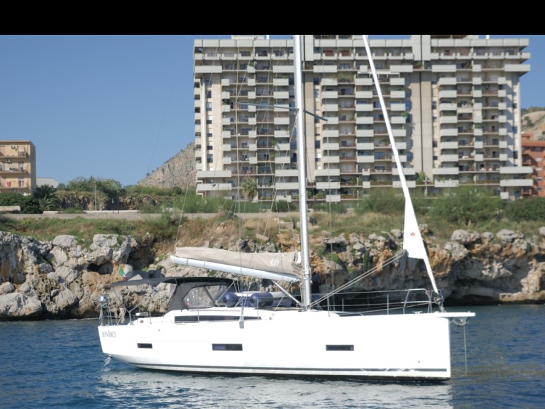 Sailboat for rent Poseidon Marina at the best price