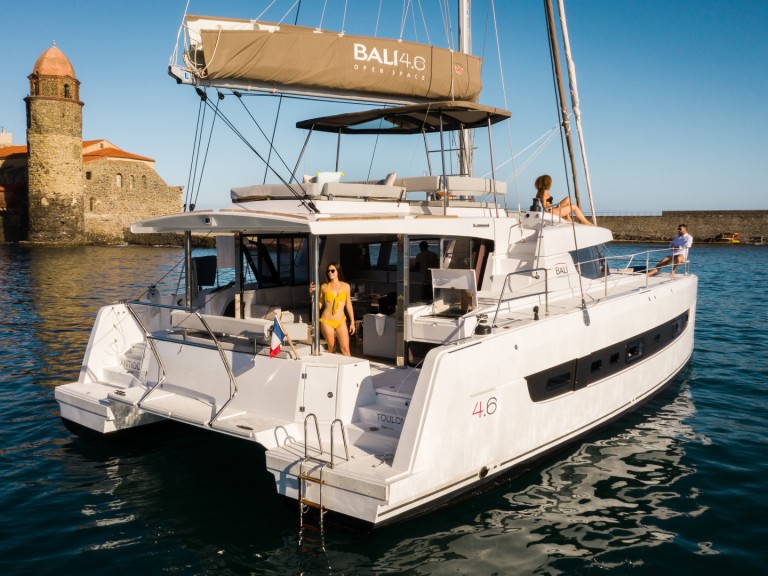 Bareboat Rental Catamaran Bali Catamarans with a boat licence