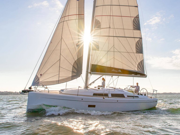 Sailboat rental in Pula - Hanse Hanse 348