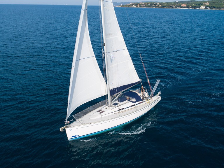 Bavaria Bavaria 38 Match in Castiglioncello on SamBoat